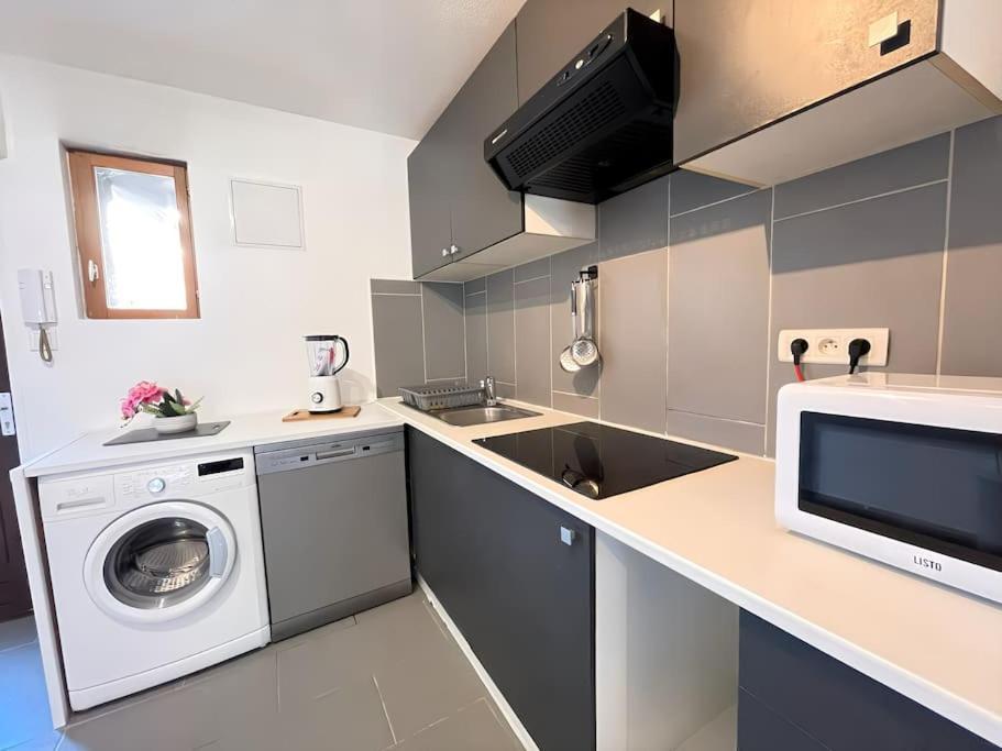 Cherpin Confort Urbain 1Er Etage Roanne Exterior photo